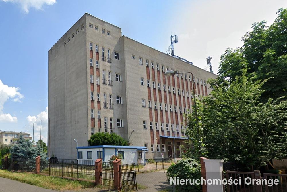 Lokal użytkowy na sprzedaż Włocławek, ul. Królewiecka 47/49, 51a  7 508m2 Foto 1