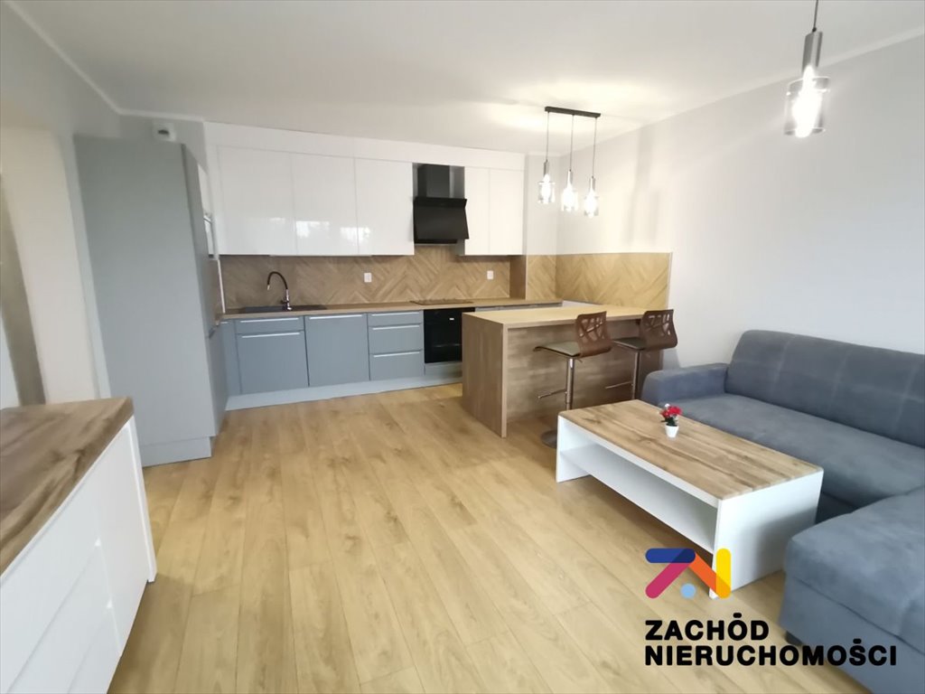 Na wynajem komfortowe 2-pokojowe mieszkanie z balkonem w Nowej Soli: Nowa Sól