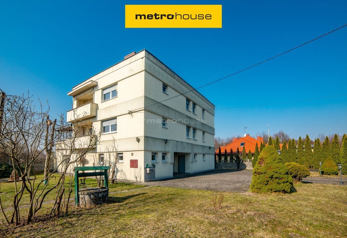 Na sprzedaż solidny dom z 3 niezależnymi mieszkaniami w Łodzi Łódź, Górna, Tomaszowska  540m2 Foto 1