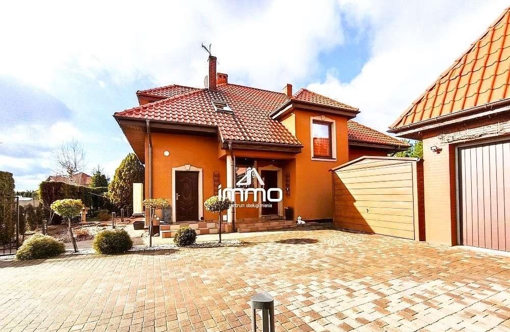 Dom 180 m² z ogrodem i garażem w Oleśnicy Oleśnica, ul. Owsiana  180m2 Foto 1