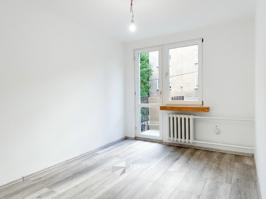 3-pokojowe mieszkanie 42 m² z balkonem, po remoncie, zapraszam Gdynia, Grabówek, Maurycego Beniowskiego  42m2 Foto 1