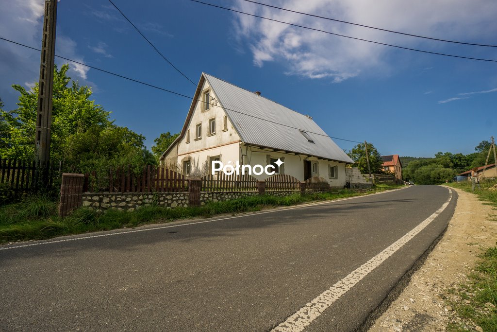 Dom z dużą działką i widokiem na góry – gotowy do wykończenia Idzików  120m2 Foto 1