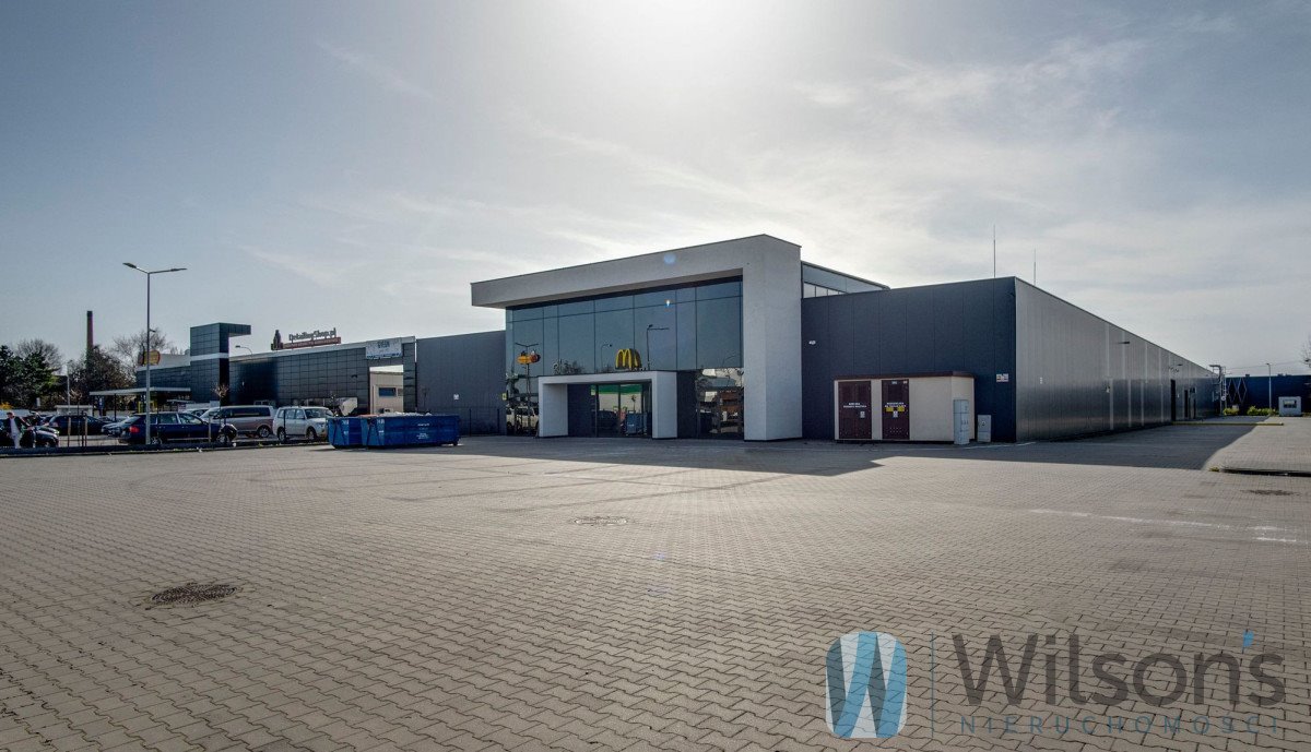 Polecam przestronny lokal handlowo-usługowy 3800 m² przy ruchliwej ulicy Jawczyce  3 800m2 Foto 1