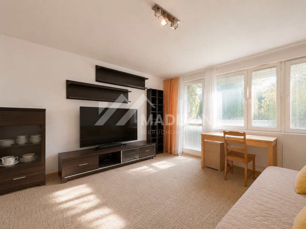Do sprzedania przestronne 3-pokojowe mieszkanie 63 m² z widokiem na zieleń Warszawa, Bemowo, Rosy Bailly  63m2 Foto 1