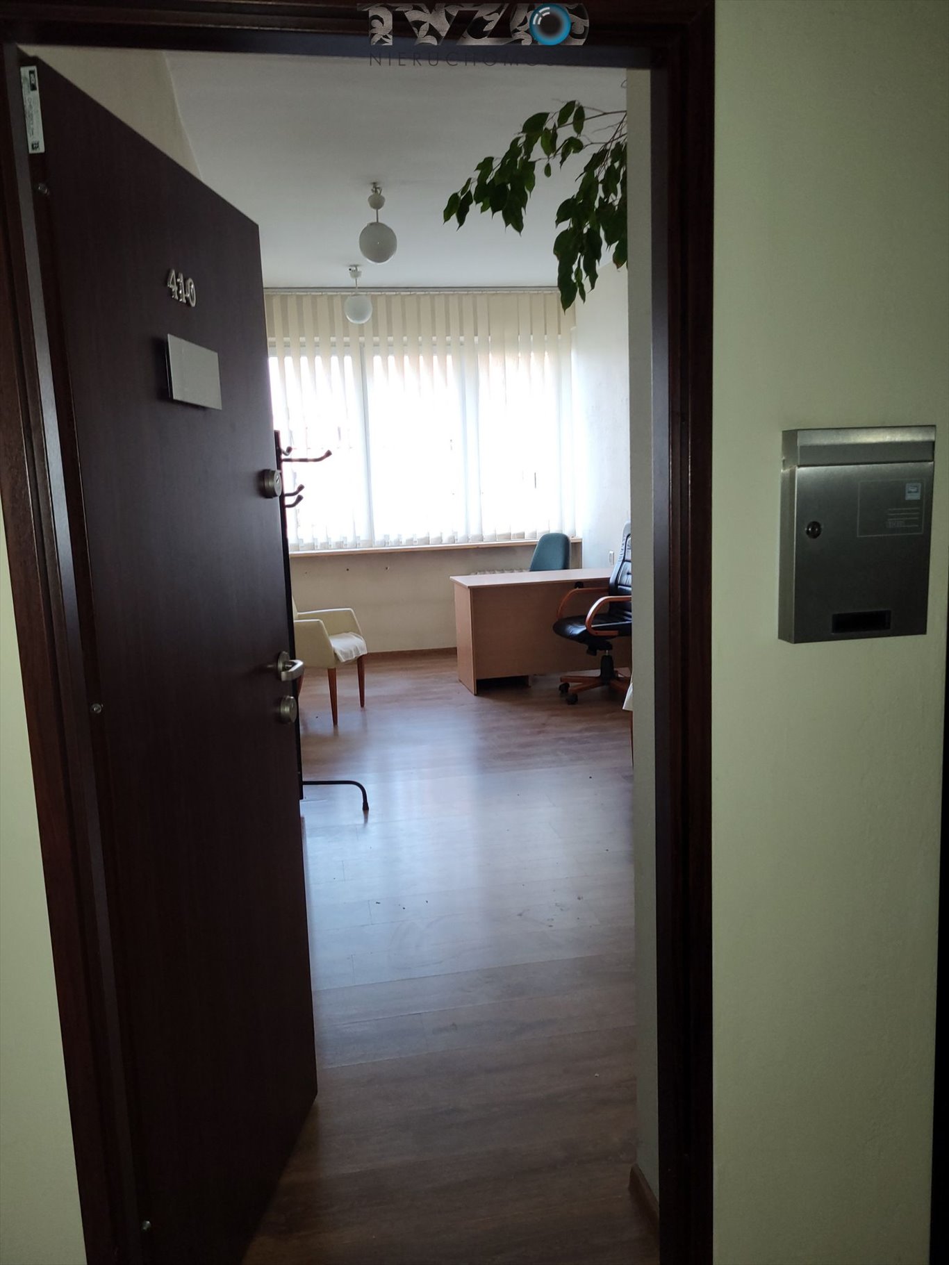 Biuro 36 m² z recepcją i parkingiem przy Moście Poniatowskiego Warszawa, Śródmieście, Powiśle, 3 Maja 12  36m2 Foto 1
