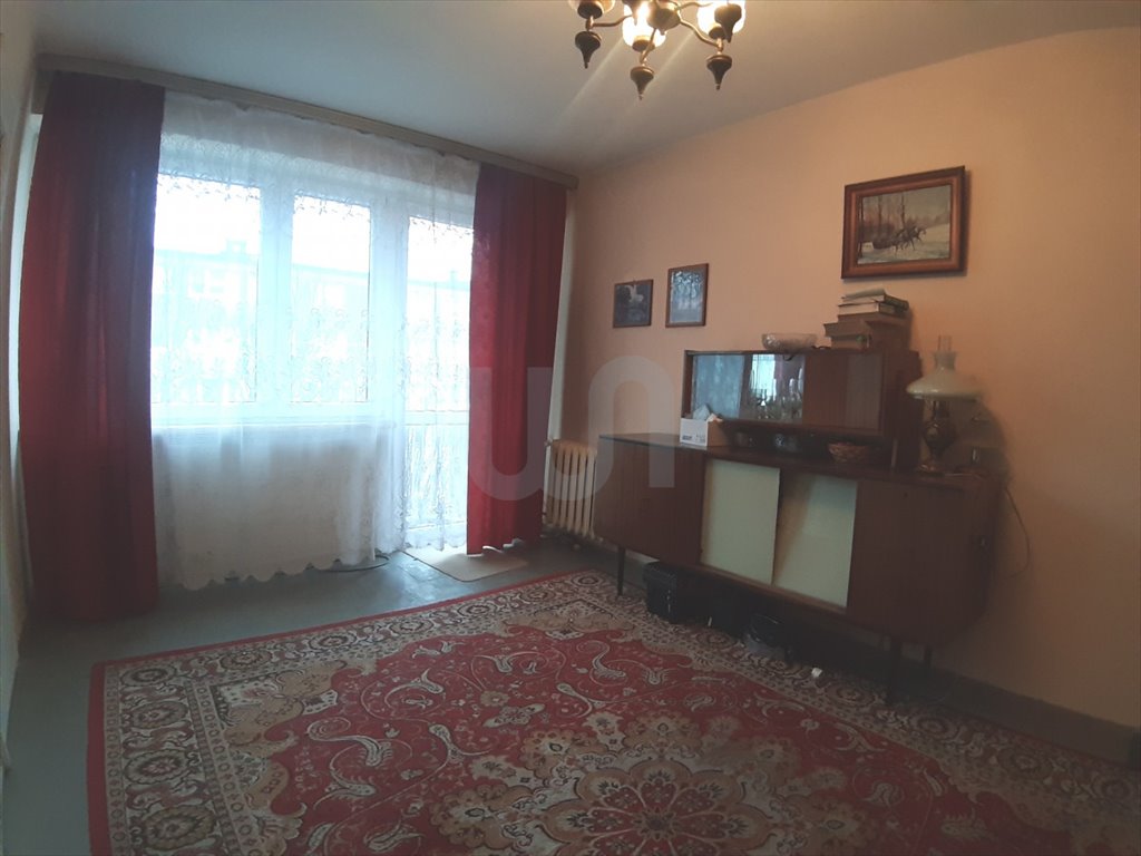 Mieszkanie czteropokojowe  na sprzedaż Radomsko, Piastowska  58m2 Foto 2