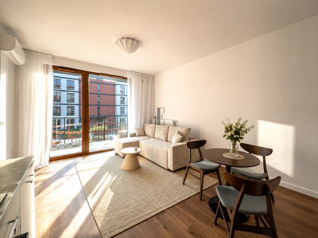 Nowa kawalerka 27 m² z dużym balkonem w Royal Residence Warszawa, Wilanów, Marcelego Handelsmana  27m2 Foto 1