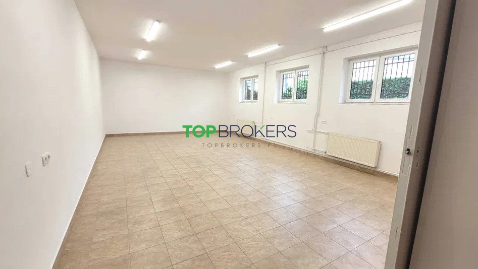Dwupoziomowy lokal w Gocławku - idealny na biuro lub studio polecam Warszawa, Praga-Południe Gocławek  142m2 Foto 1