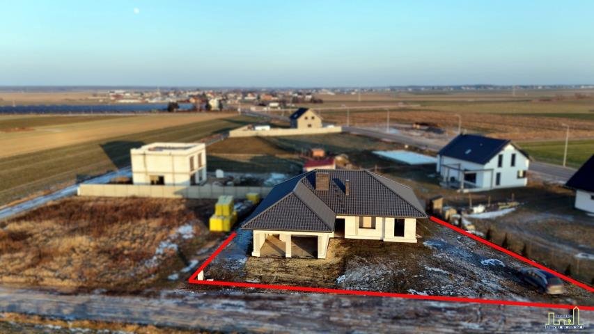 Dom w stanie surowym z dużym tarasem i garażem Stary Widzim  199m2 Foto 1