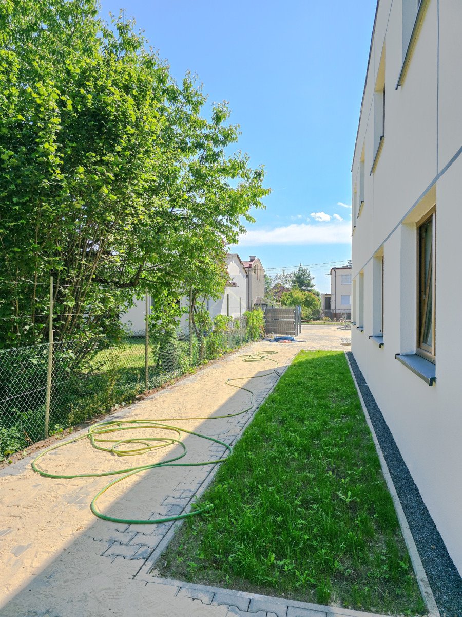 Mieszkanie trzypokojowe na sprzedaż Częstochowa, Stradom  67m2 Foto 8