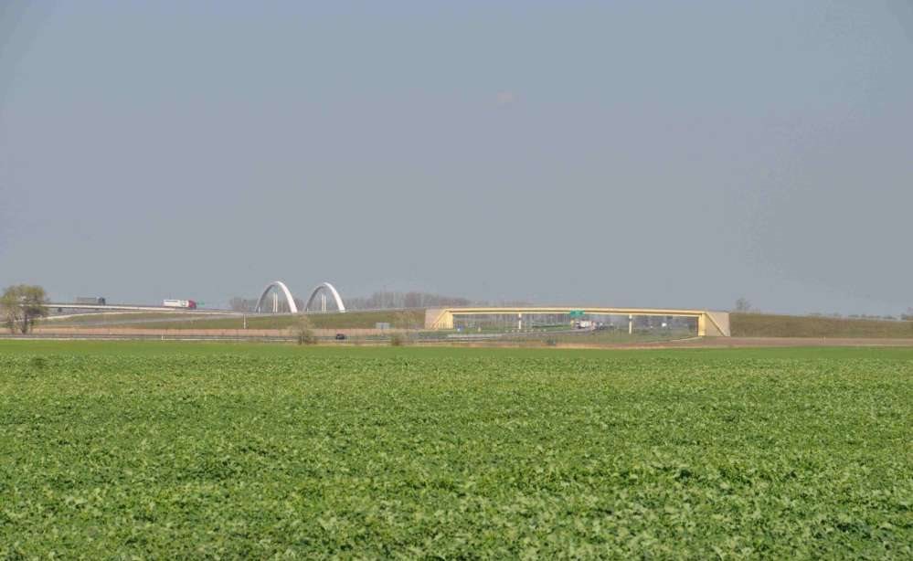 Działka komercyjna na sprzedaż Pierzyska 21 886m2 Foto 1 Działka komercyjna na sprzedaż Pierzyska 21 886m2 Foto 1