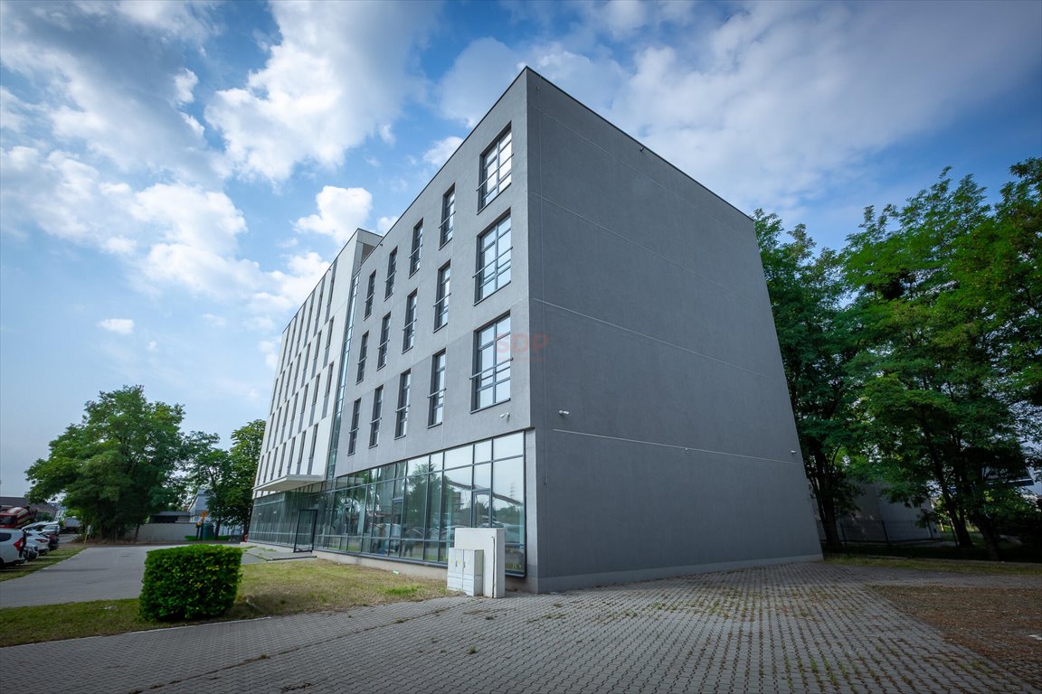 Lokal użytkowy na sprzedaż Wrocław, Psie Pole, Psie Pole, Żmigrodzka  122m2 Foto 1