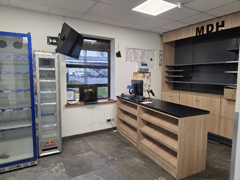 Lokal użytkowy na wynajem Częstochowa, OSTATNI GROSZ  63m2 Foto 1