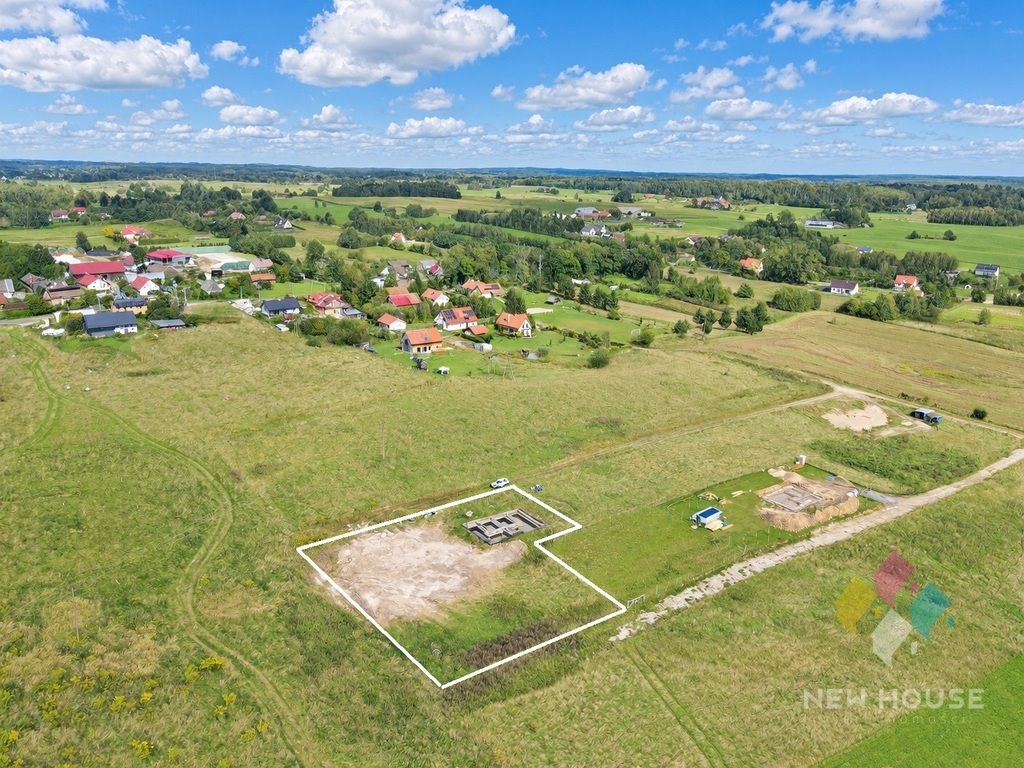 Sprzedam działkę 2352 m² w Gady z warunkami zabudowy Gady  2 352m2 Foto 1