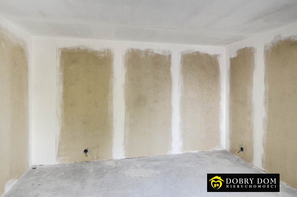 Dom do wykończenia na dużej działce z stawem i zielenią Dąbrowa Białostocka  133m2 Foto 1