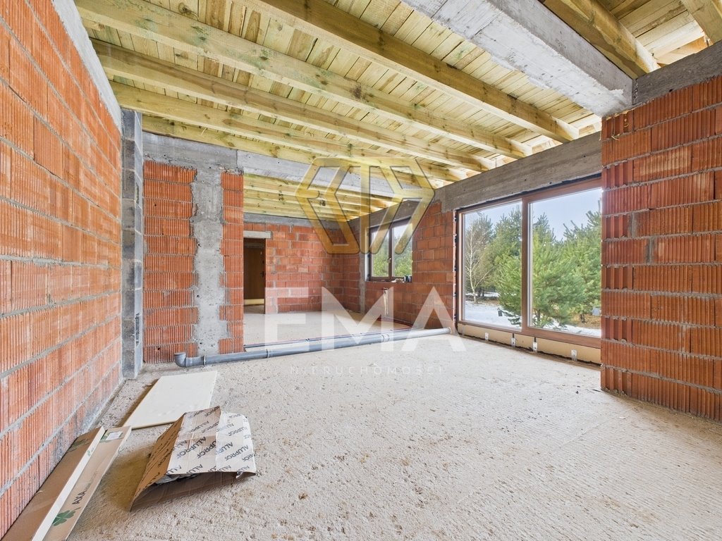 Dom z dużym potencjałem i pełnym podpiwniczeniem - polecam! Grodzisko, Wesoła  258m2 Foto 1