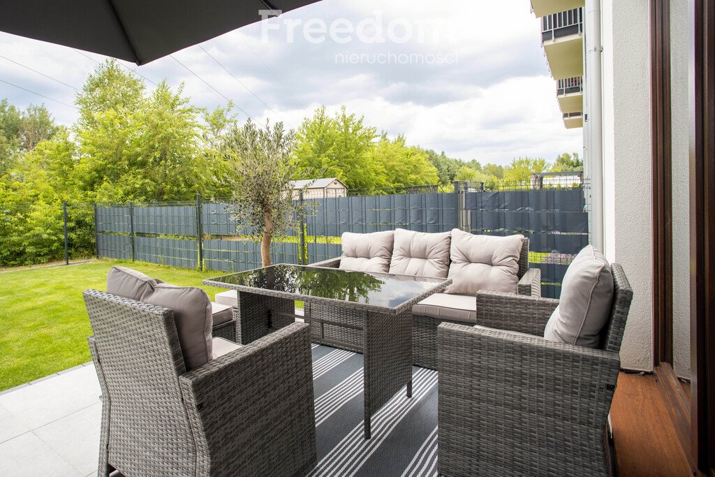 Dom na sprzedaż Łazy, Perłowa  107m2 Foto 1