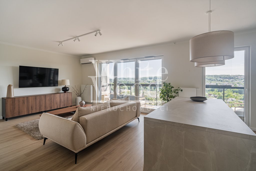 Przestronne 3-pokojowe mieszkanie z widokiem na Zatokę (klimatyzacja, balkon) Gdynia, Redłowo, Legionów  85m2 Foto 1