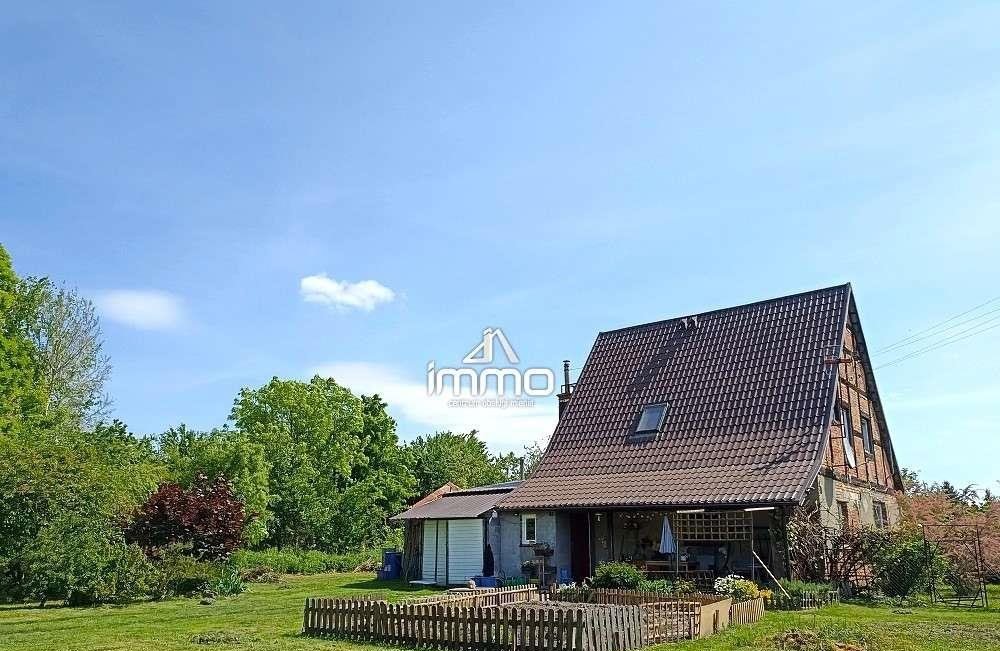 Przestronny dom z potencjałem, 2100 m2 działki, blisko Oleśnicy Poniatowice  95m2 Foto 1