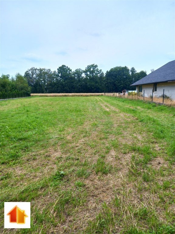 Działka budowlana 1500 m² blisko jeziora, media, las Chybie  1 549m2 Foto 1