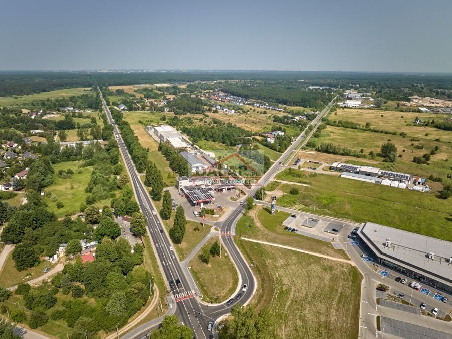 Polecam działkę przemysłową 3520 m² z mediami w Solcu Solec, Lawendowa  3 520m2 Foto 1