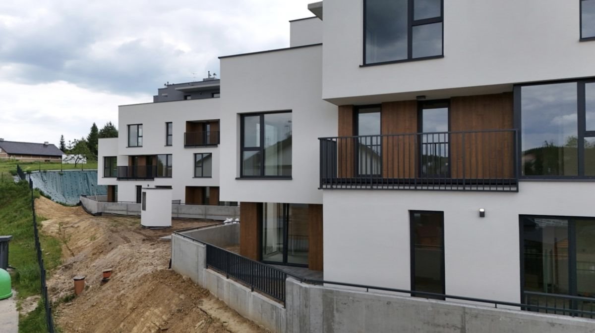 Mieszkanie trzypokojowe na sprzedaż Rzeszów, Dębicka  79m2 Foto 1