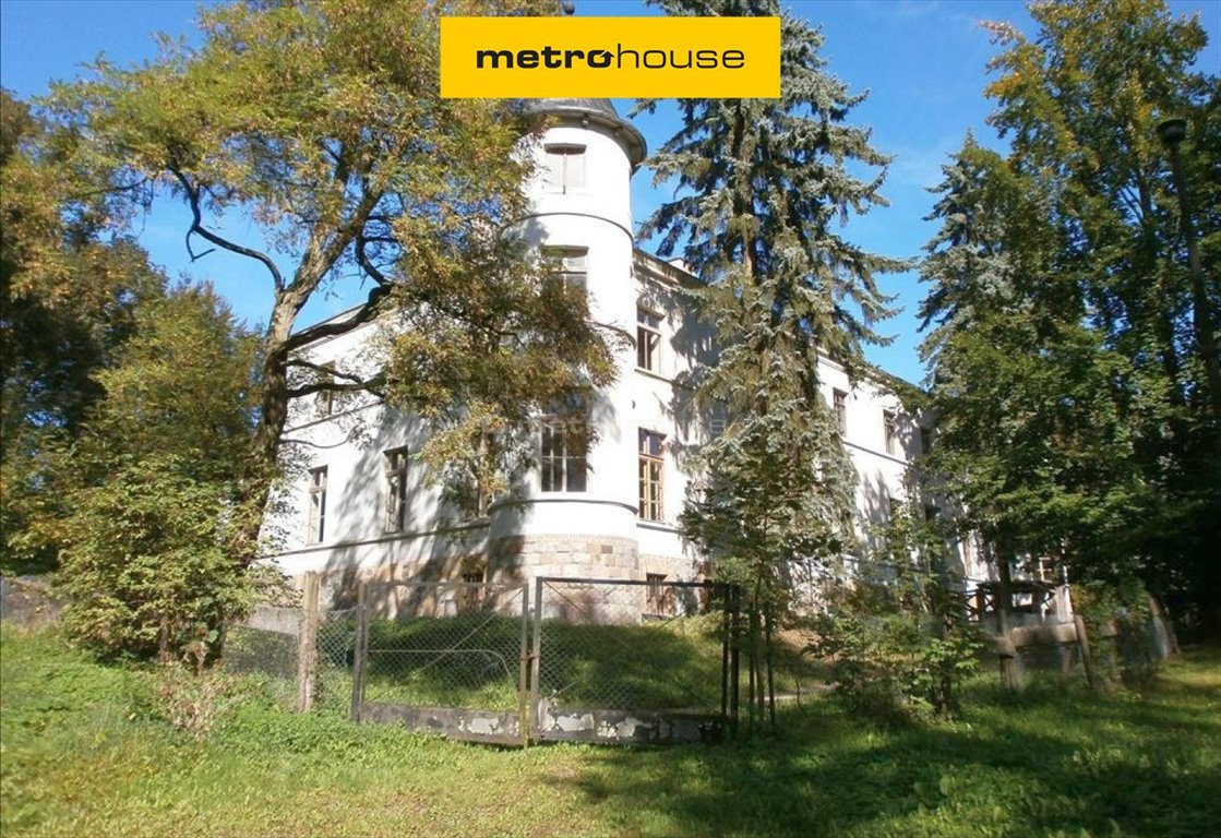 Zespół pałacowo-parkowy w Grubnie - 1700 m² z stawami Grubno  1 700m2 Foto 1