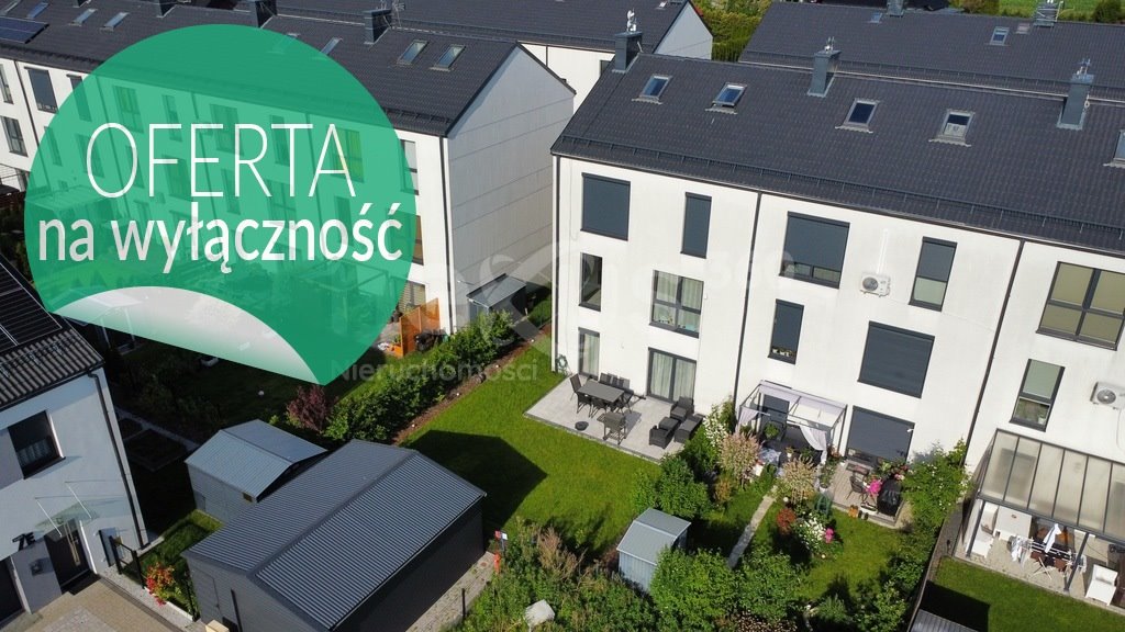 Dwupoziomowe mieszkanie z ogrodem 133 m² i designerskim wnętrzem Mirków, Miętowa  67m2 Foto 1
