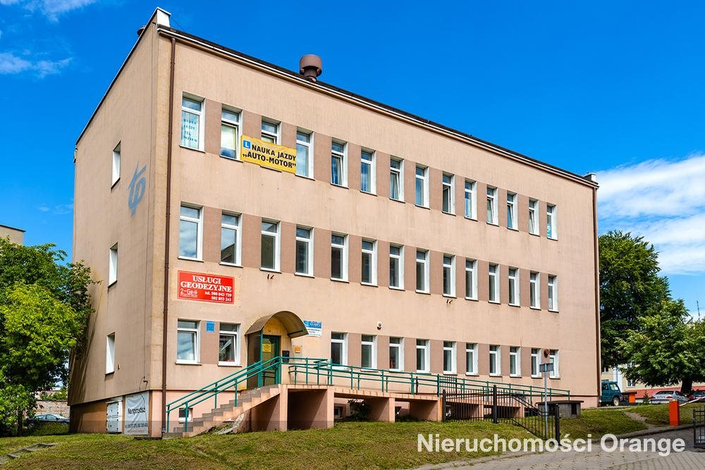 Przestronny biurowiec 881 m² w centrum Bartoszyc - własny parking: Bartoszyce Bartoszyce: ul. gen. Stefana Grota-Roweckiego