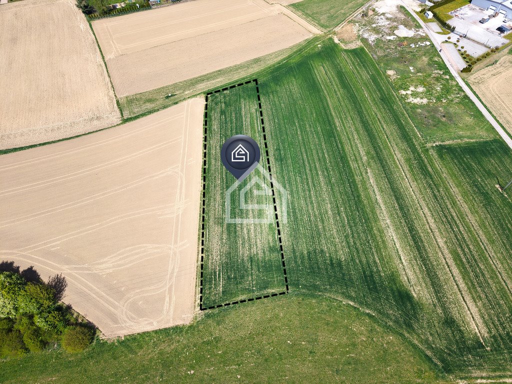 Działka rolna 27 ar w Siedlcu – dostęp do drogi, płaska, prostokąt Siedlec  27m2 Foto 1