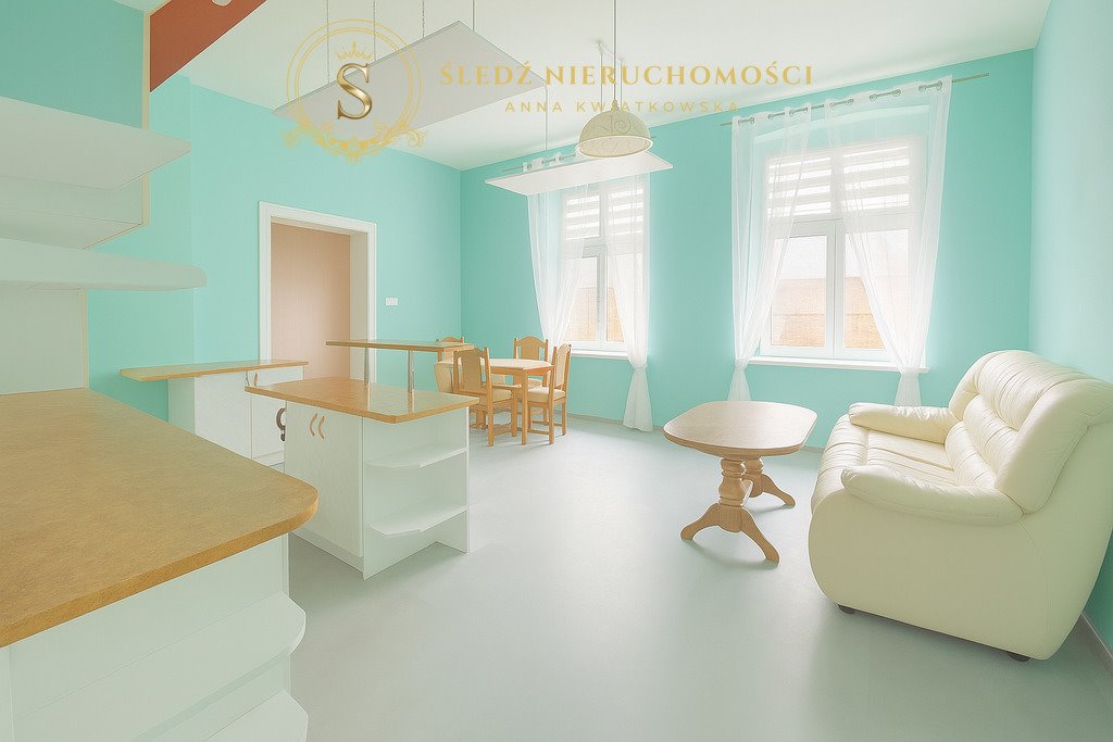 Mieszkanie dwupokojowe na sprzedaż Piotroniowice  81m2 Foto 1