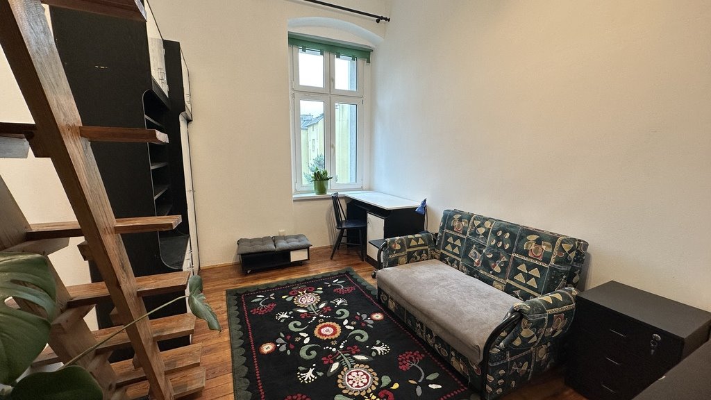 Mieszkanie dwupokojowe na wynajem Gliwice, Śródmieście, al. Wojciecha Korfantego  48m2 Foto 1