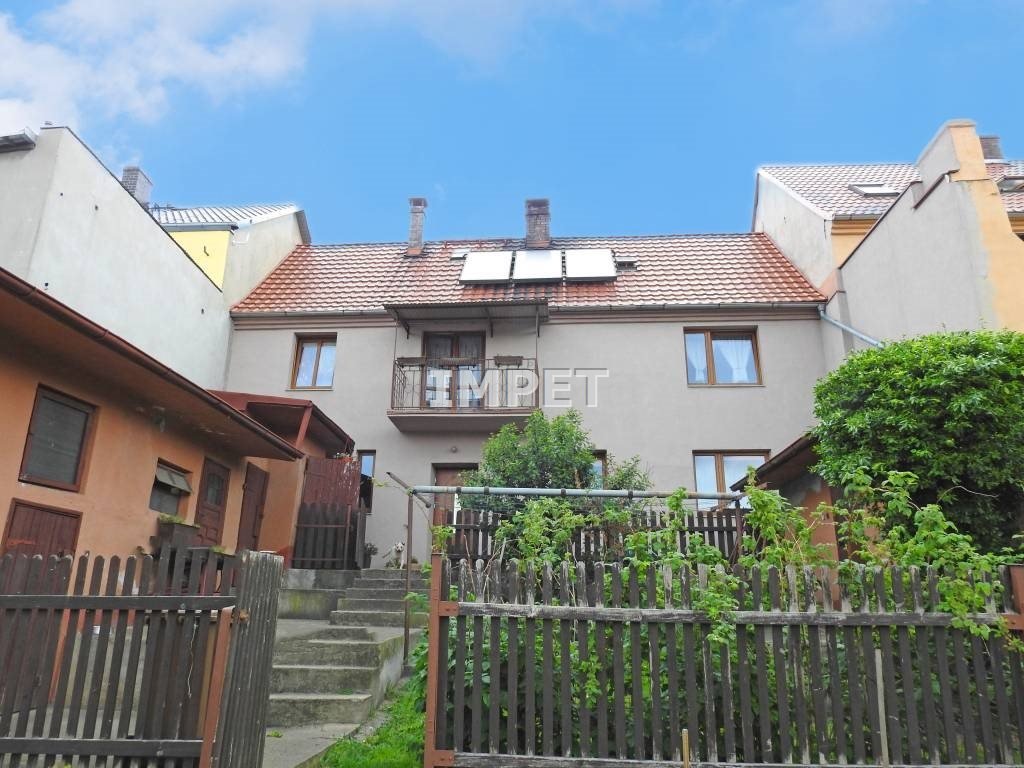Przestronny zabytkowy dom z 6 pokojami, ogród i nowoczesne rozwiązania Zawidów  180m2 Foto 1