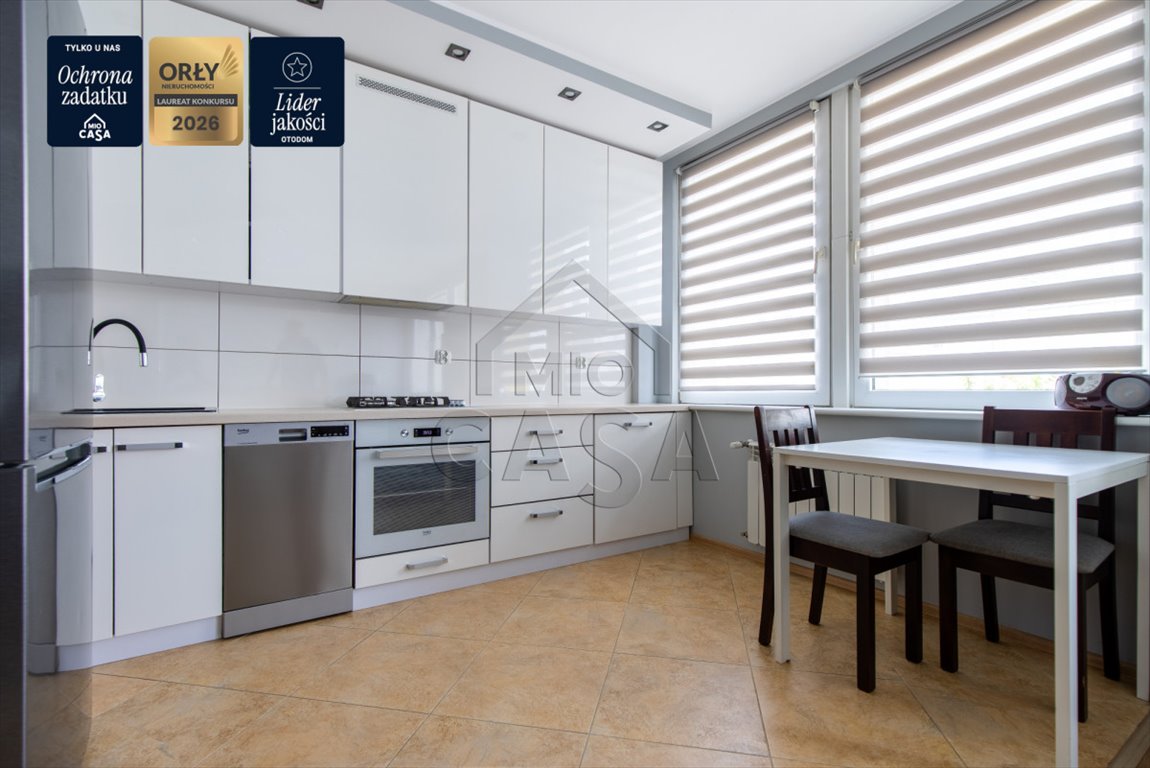 Do sprzedania funkcjonalna kawalerka 37,65 m² z balkonem w Gdyni Gdynia, Sojowa  38m2 Foto 1