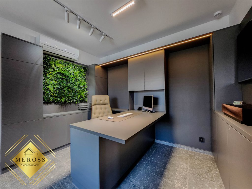 Wynajem biura 9 m2 z monitoringiem i umeblowaniem Częstochowa, Wrzosowiak  9m2 Foto 1