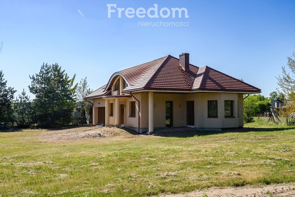 Dom na sprzedaż Bratian, Kościelna  237m2 Foto 3