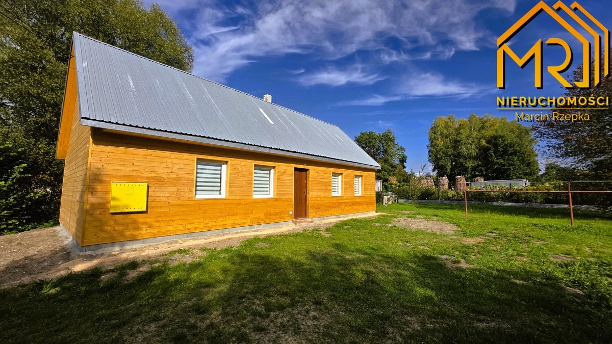 Drewniany dom 60 m2 na 20-ar. działce z nową elewacją. Nowa Jastrząbka  60m2 Foto 1