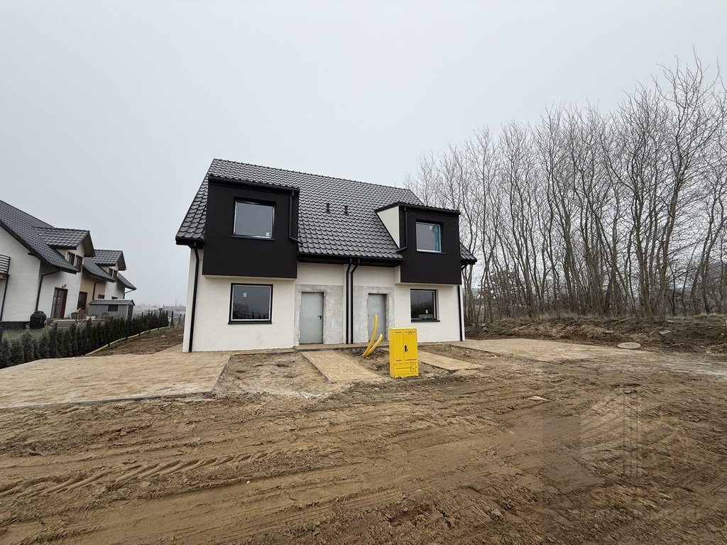 Komfortowy dom bliźniak z 4 pokojami i ogrzewaniem podłogowym Lipnik  90m2 Foto 1