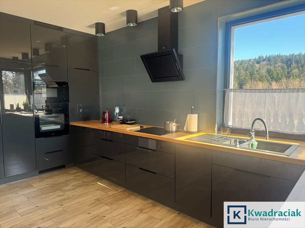 Przestronny dom 270 m² z ogrodem i garażem w Iwli Iwla  270m2 Foto 1