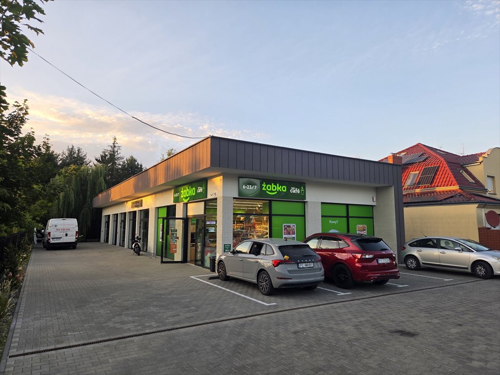 Lokal usługowy 60m2 z witryną i parkingiem - zapraszam Sierosław, ul. Bukowska  60m2 Foto 1