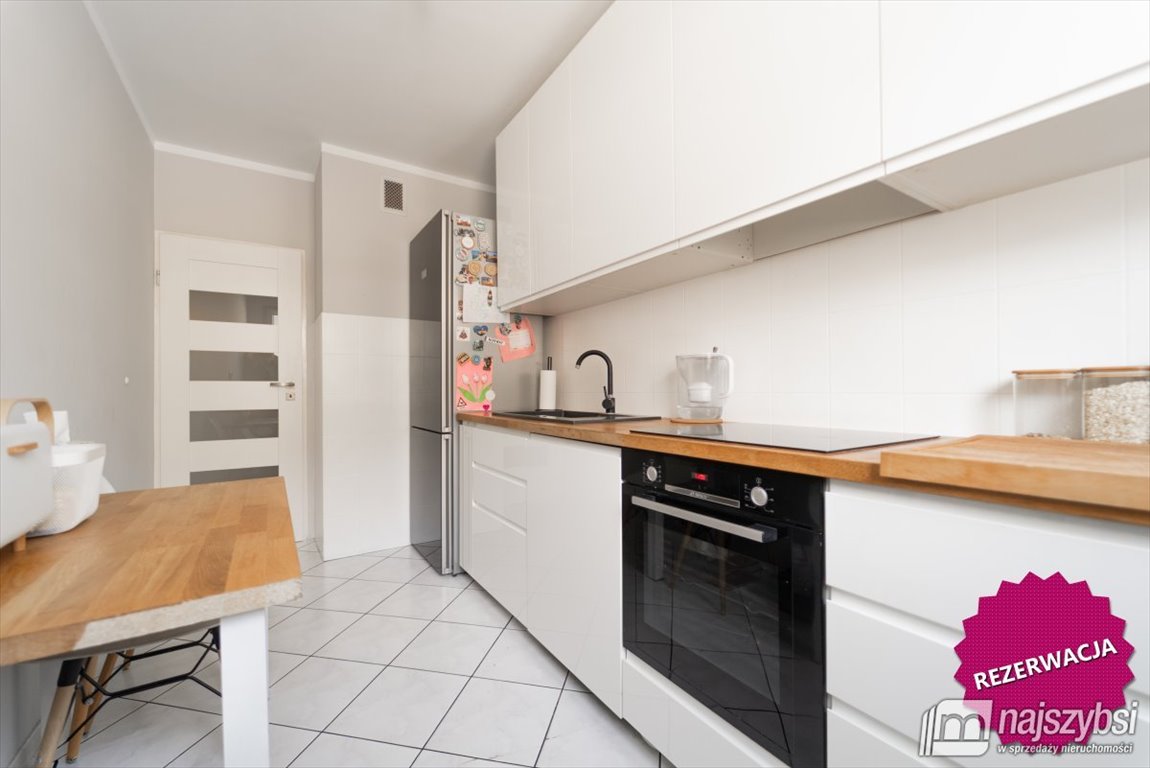 Przestronne 3-pokojowe mieszkanie w centrum Stargardu - balkon i piwnica Stargard, Centrum  69m2 Foto 1