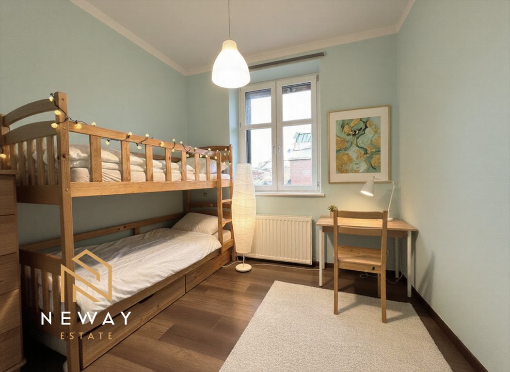 Przestronne mieszkanie i lokal usługowy w kamienicy przy Rynku Skawina, Stare Miasto, Juliusza Słowackiego  122m2 Foto 1