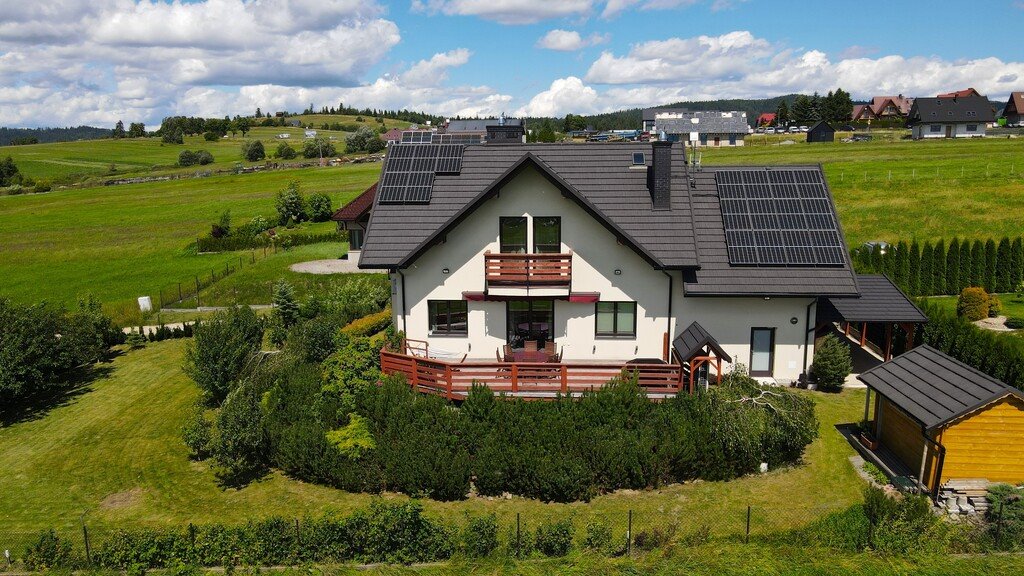 Nowy Targ, dom 274 m2 z ogrodem i nowoczesnym wyposażeniem Nowy Targ, os. Niwa  275m2 Foto 1