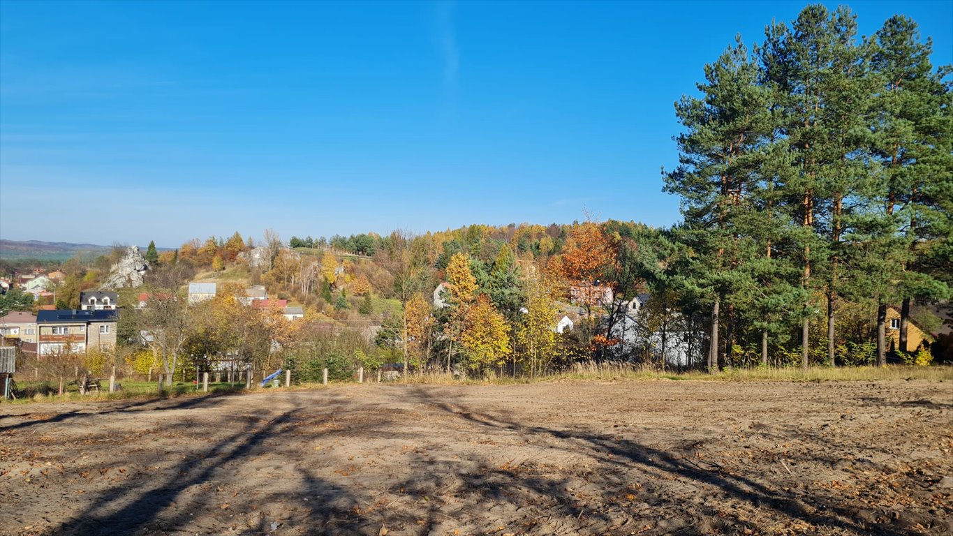Widokowa działka budowlana 1897 m² z mediami i asfaltowym dojazdem Klucze, Kościelna  1 897m2 Foto 1
