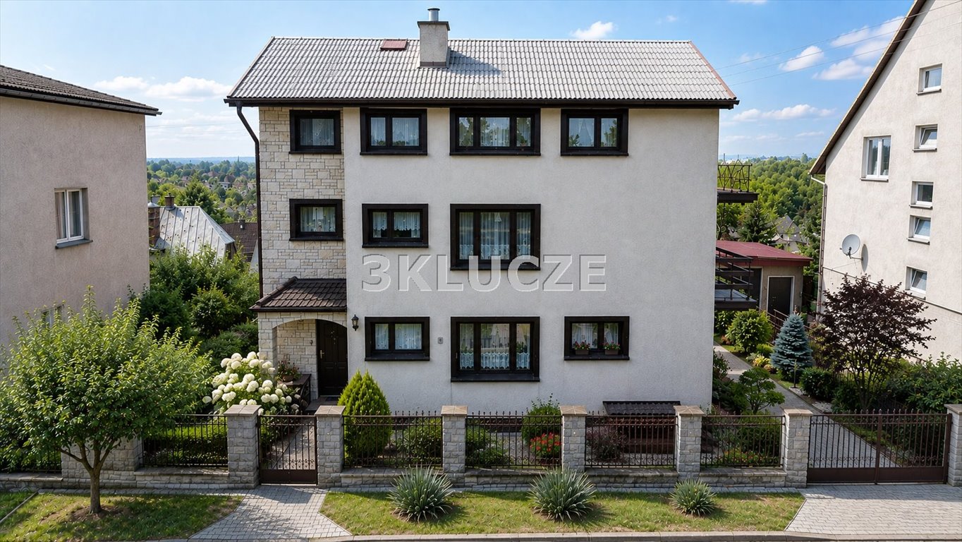 Na sprzedaż przestronny dom 250 m² z garażem w Puławach Puławy  250m2 Foto 1