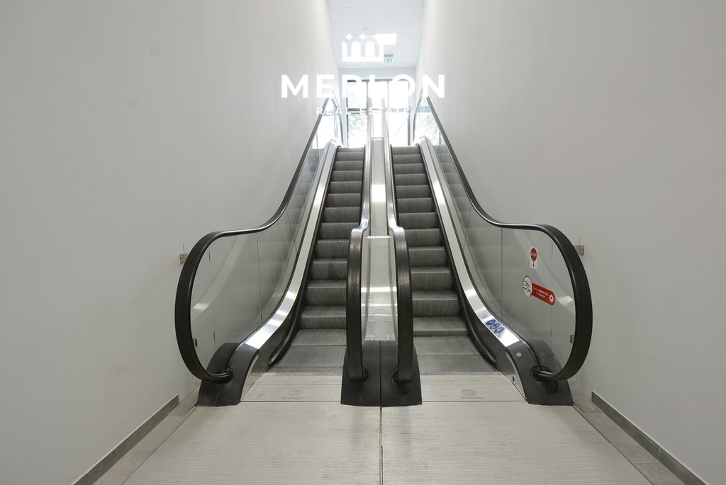 Duży lokal handlowy 500 m² w centrum Opola z rampą Opole, Centrum  500m2 Foto 1