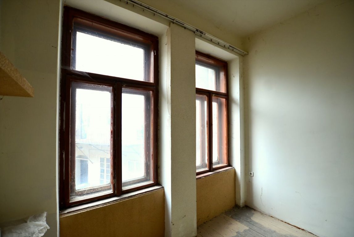Mieszkanie trzypokojowe na sprzedaż Bielsko-Biała, Komorowicka  64m2 Foto 2