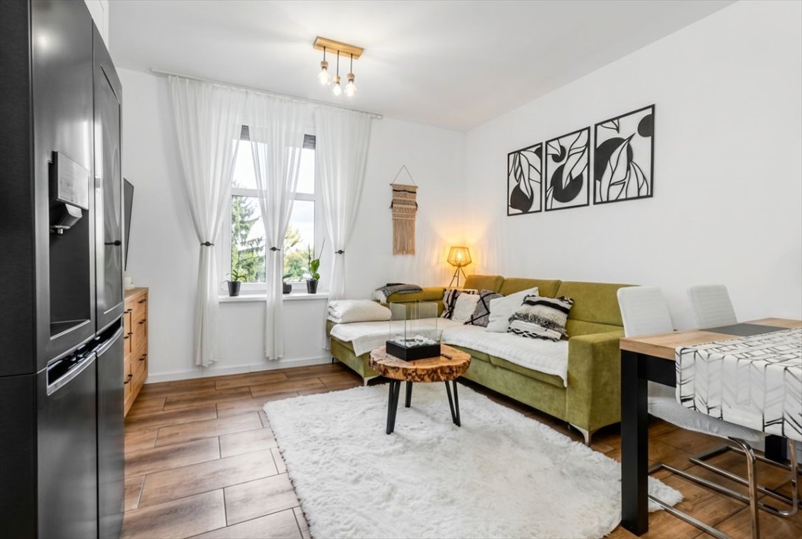 Mieszkanie 2 pok. 48,6 m² w Zabrzu, stan do wprowadzenia - polecam! Zabrze, Mikulczyce, Poległych Górników  49m2 Foto 1