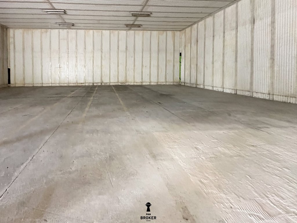 Hala 368m² w Krakowie Podgórzu, gotowa do wynajęcia Kraków, Podgórze  386m2 Foto 1