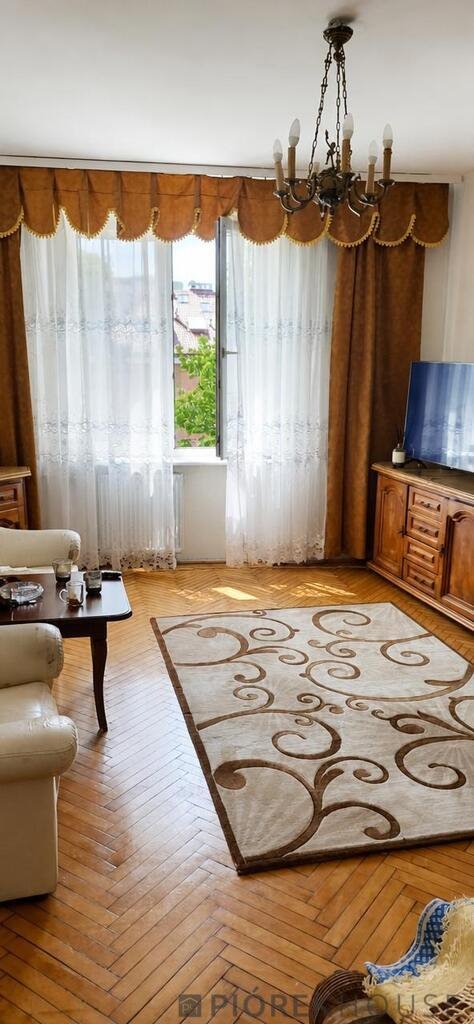 Dwupokojowe mieszkanie 52 m² na Śródmieściu (blisko Skweru Zofii Kuratowskiej) Warszawa, Śródmieście, Stawki  52m2 Foto 1